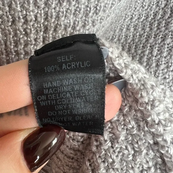 Knit turtleneck - Picture 5 of 6